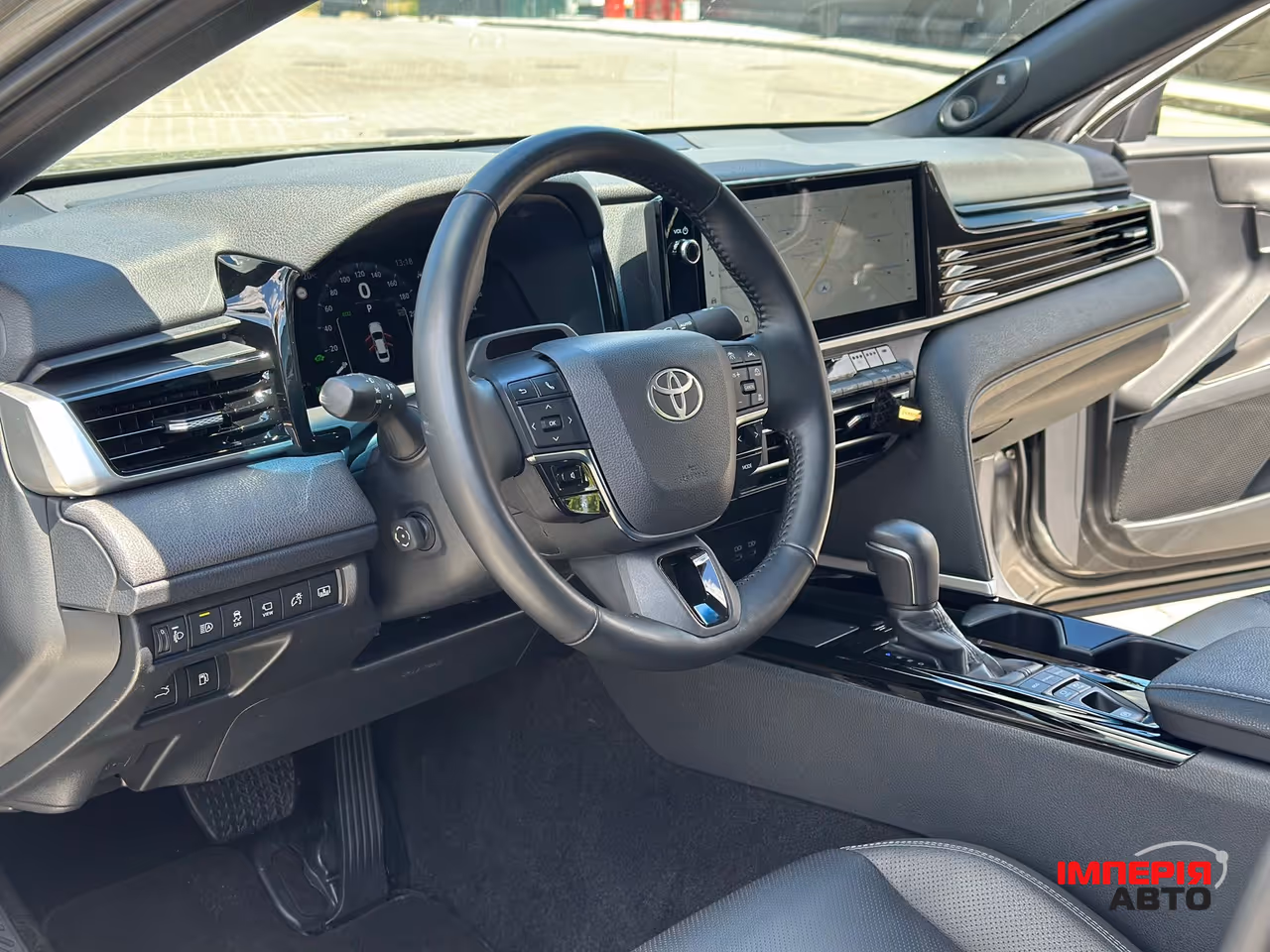 Toyota Camry - фото 8