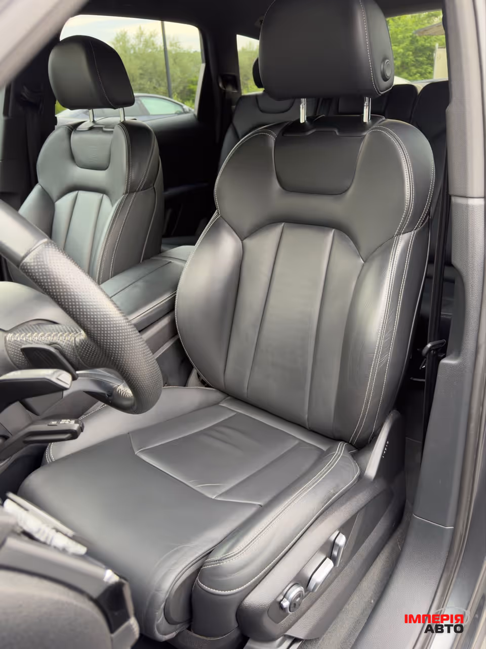 Audi Q7 - фото 21