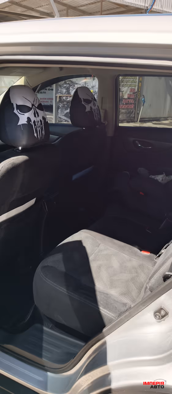 Nissan Rogue - фото 12