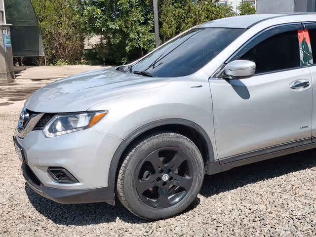 Nissan Rogue - фото 5