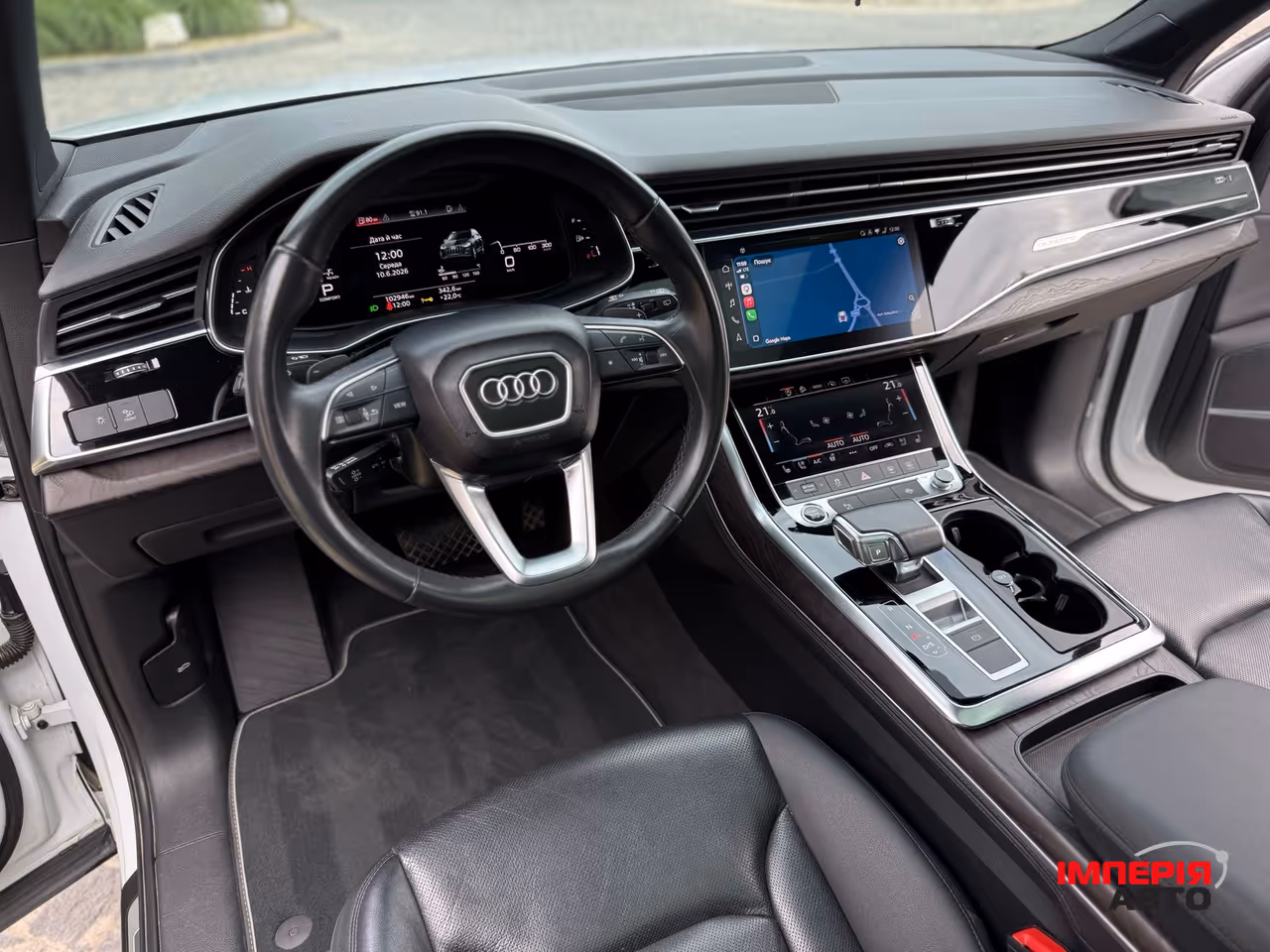 Audi Q7 - фото 32