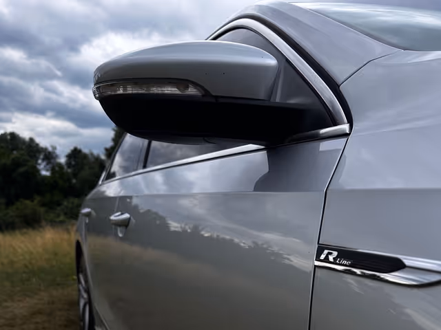 Volkswagen Passat USA/NMS - фото 5