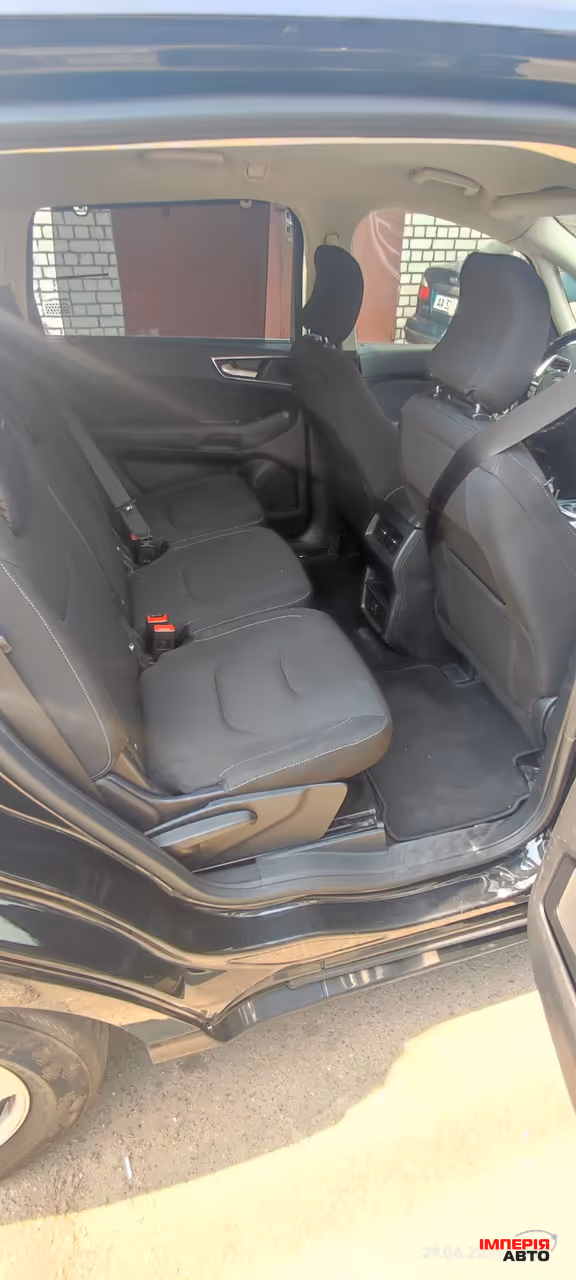 Ford S-MAX - фото 11