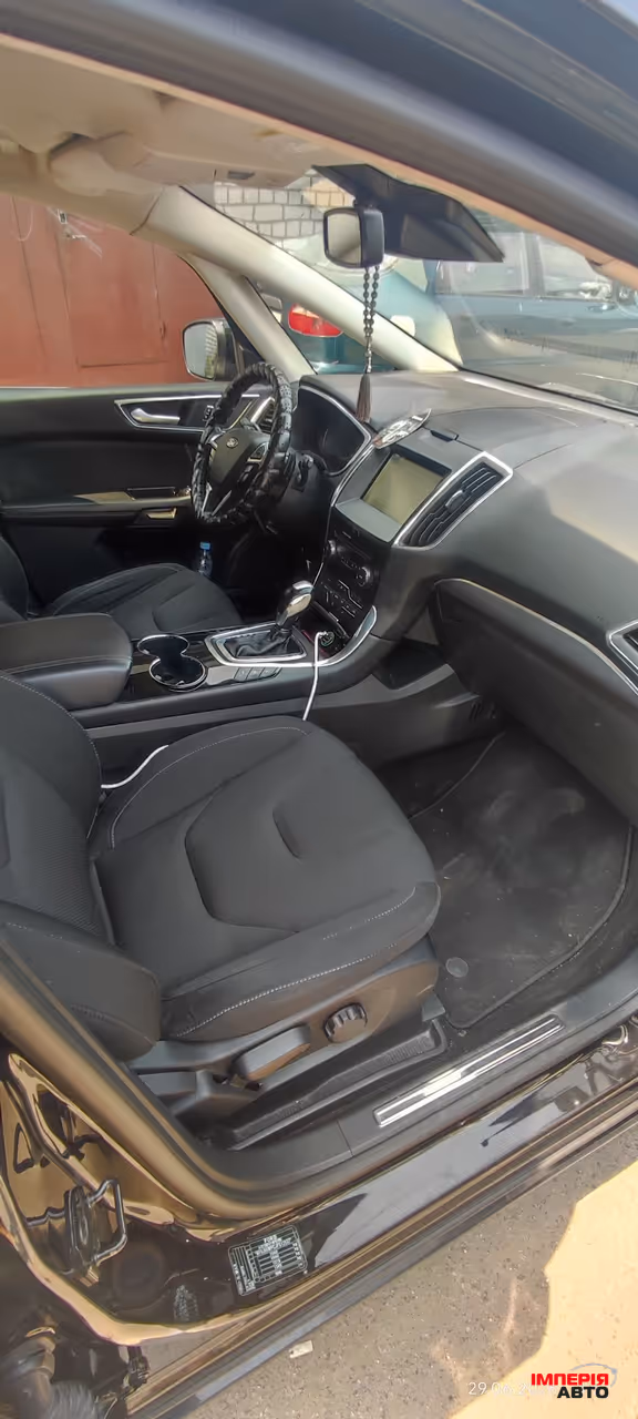 Ford S-MAX - фото 9