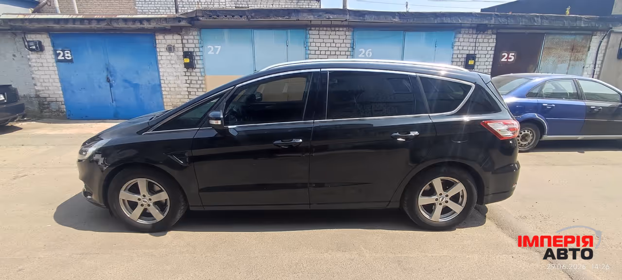 Ford S-MAX - фото 2