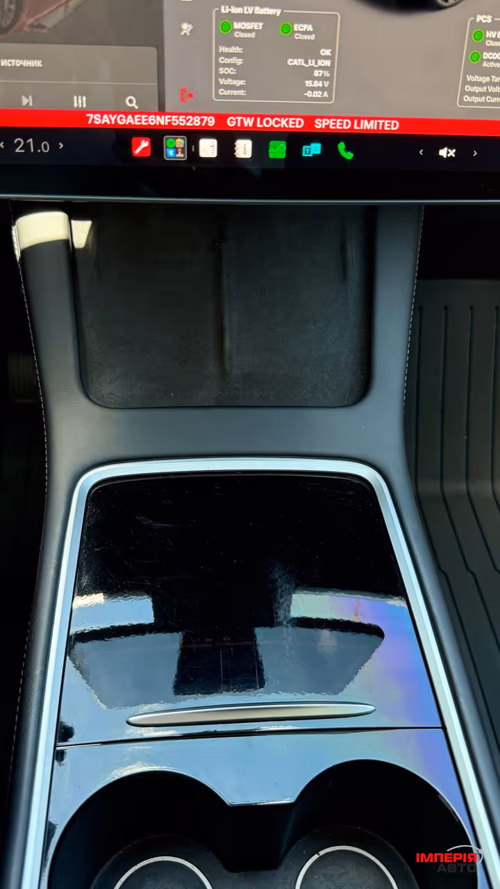 Tesla Model Y - фото 20