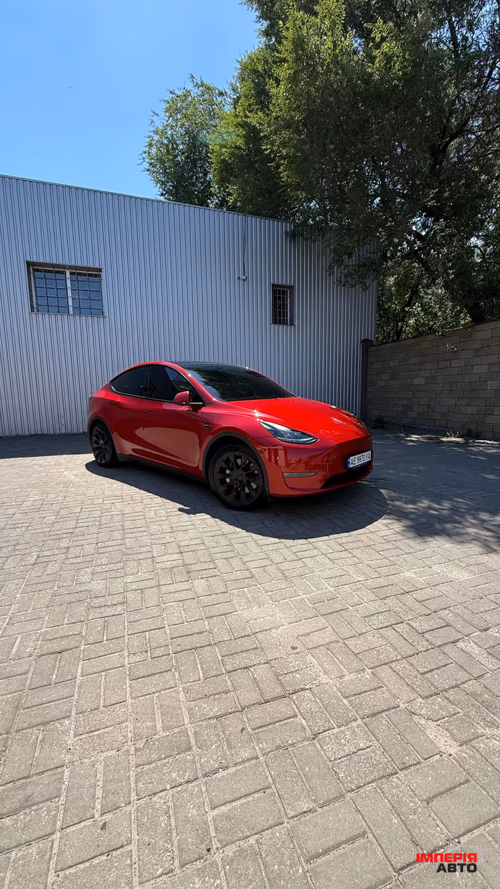 Tesla Model Y - фото 5