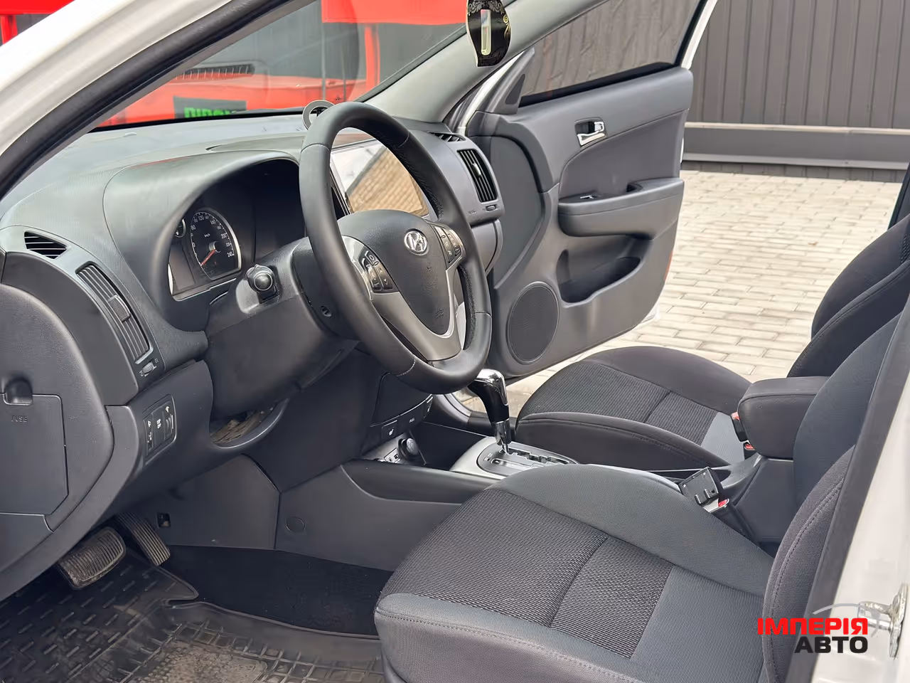 Hyundai i30 - фото 7