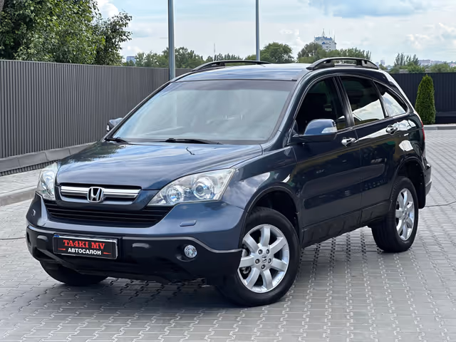 Honda CR-V - фото 1