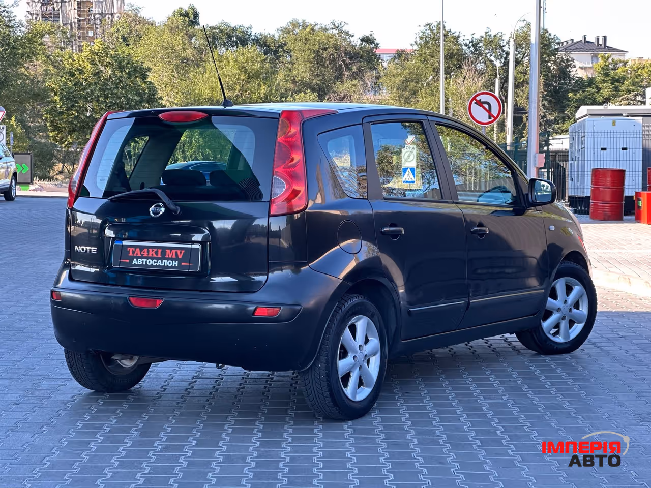 Nissan Note - фото 2