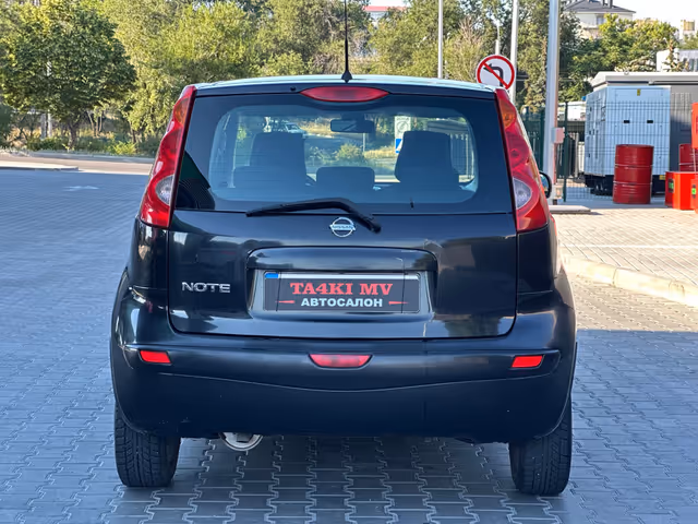 Nissan Note - фото 3
