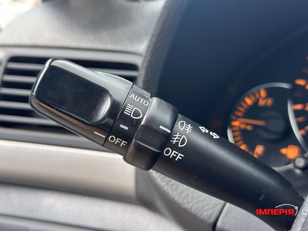 Toyota Avensis - фото 31