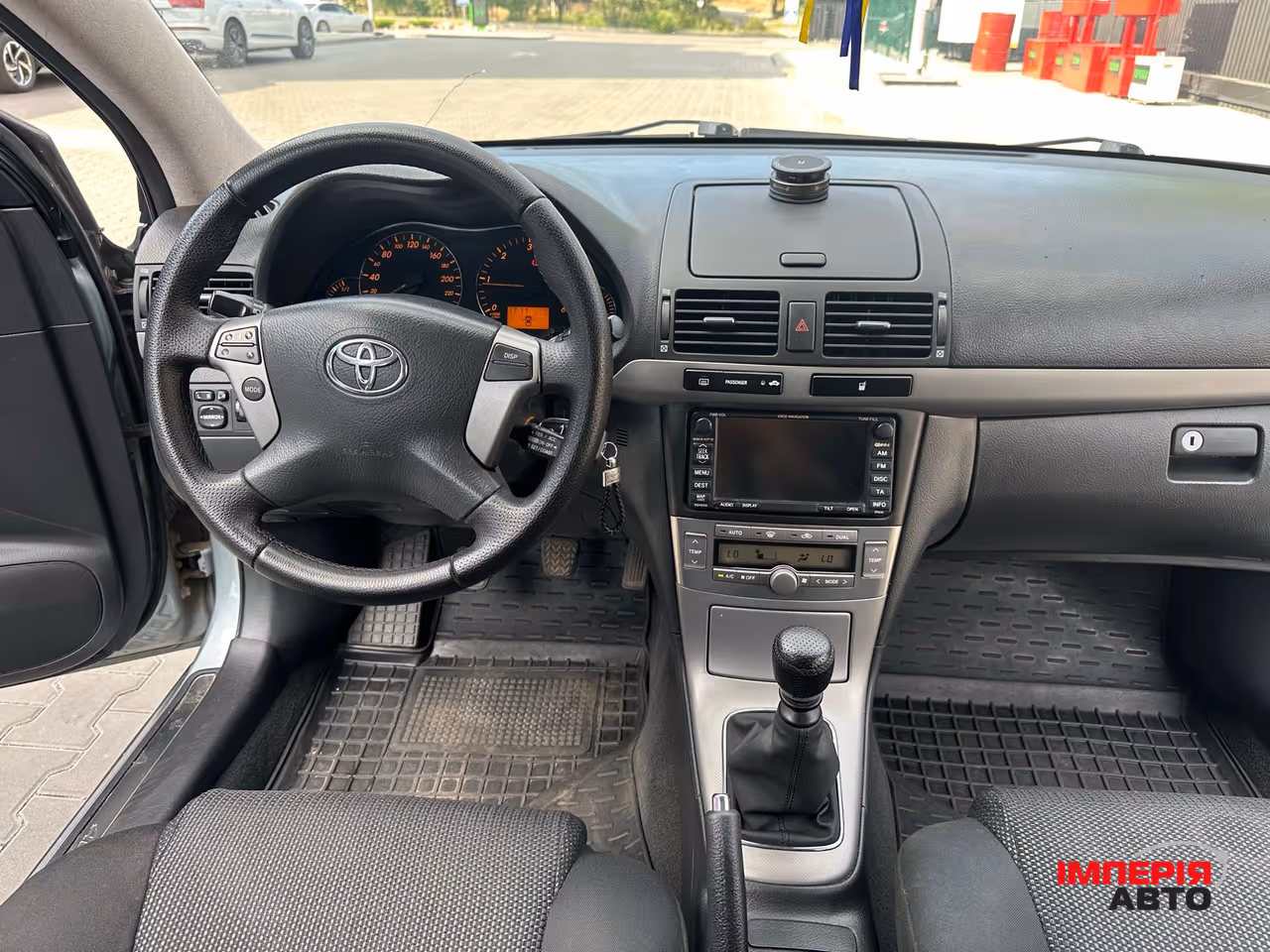 Toyota Avensis - фото 23