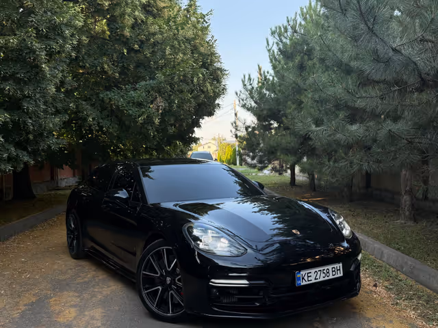 Porsche Panamera - фото 4