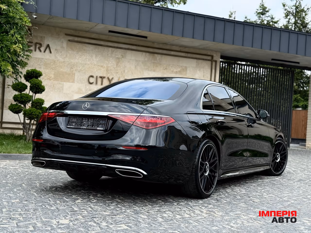 Mercedes-Benz S-Класс - фото 20
