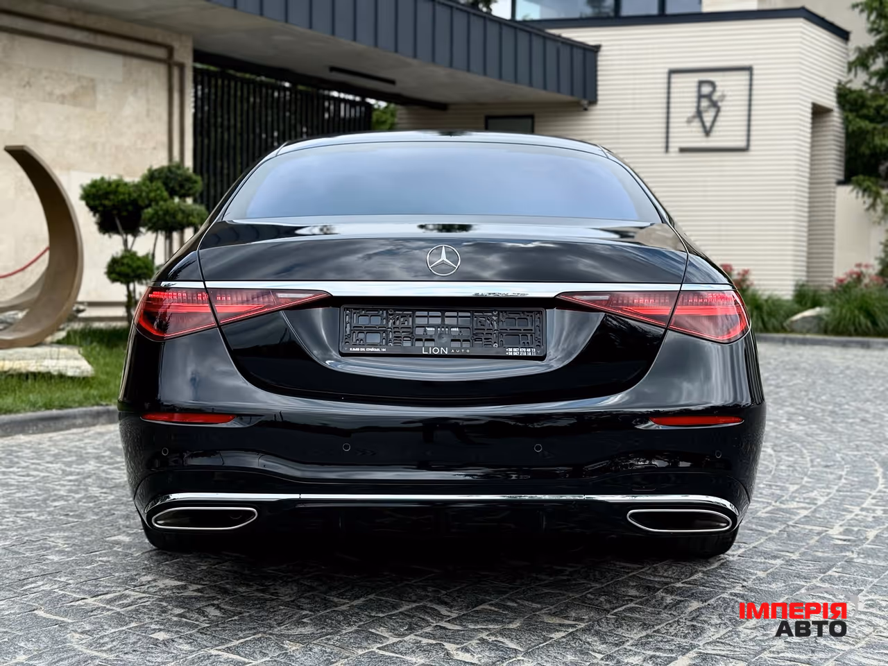 Mercedes-Benz S-Класс - фото 19