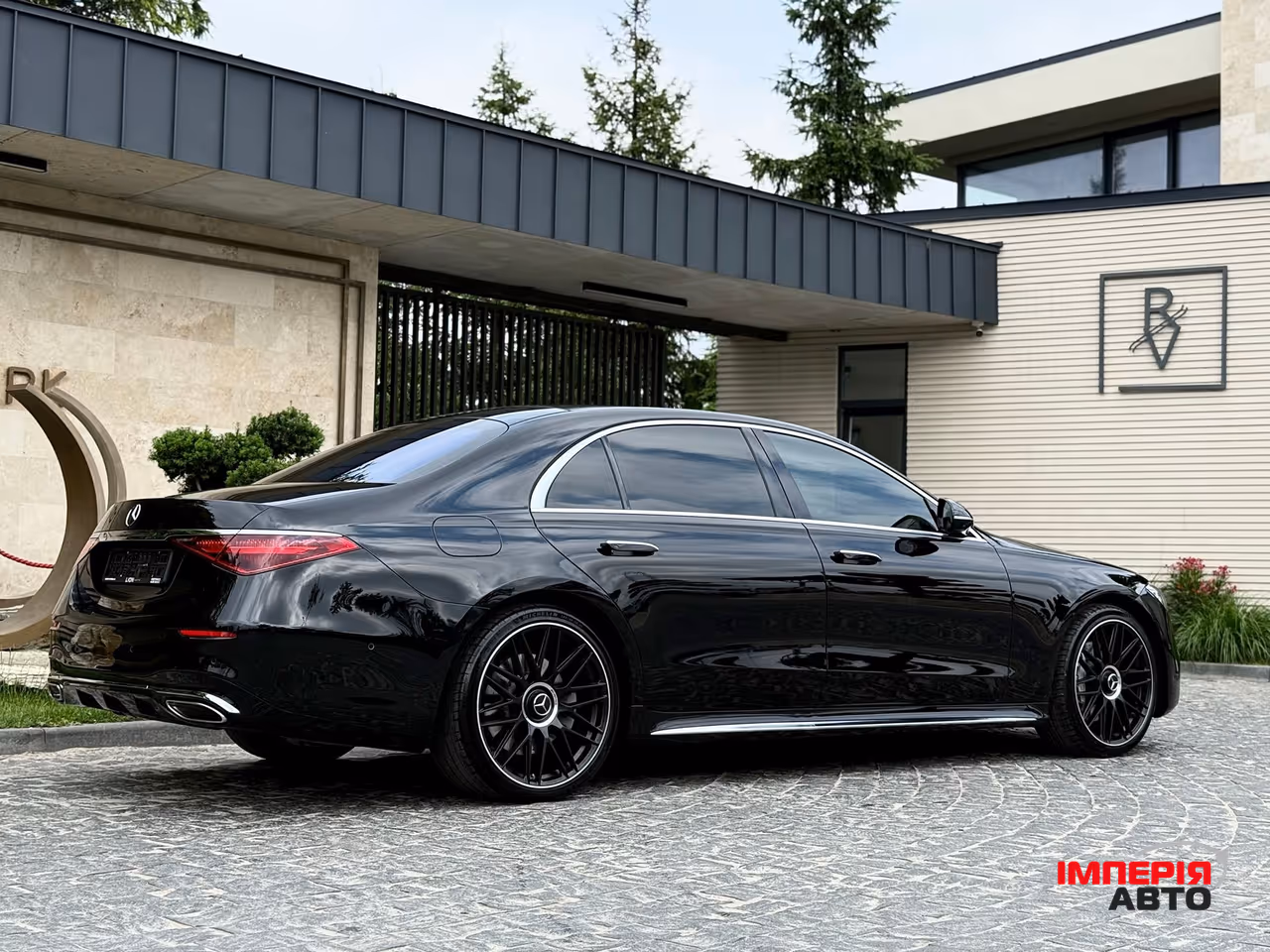 Mercedes-Benz S-Класс - фото 23