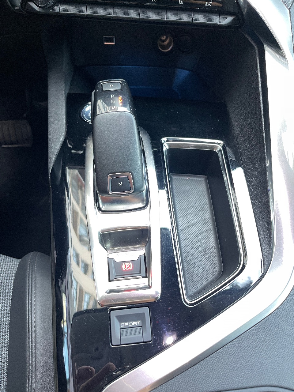 Peugeot 3008 - фото 8