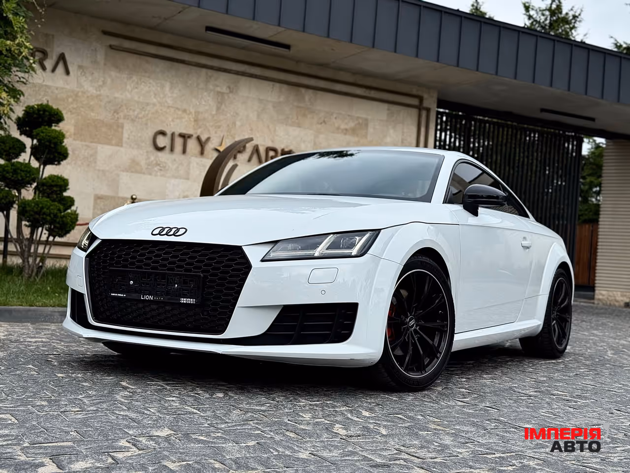 Audi TT - фото 4