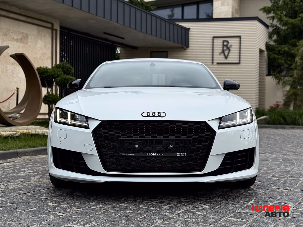 Audi TT - фото 3