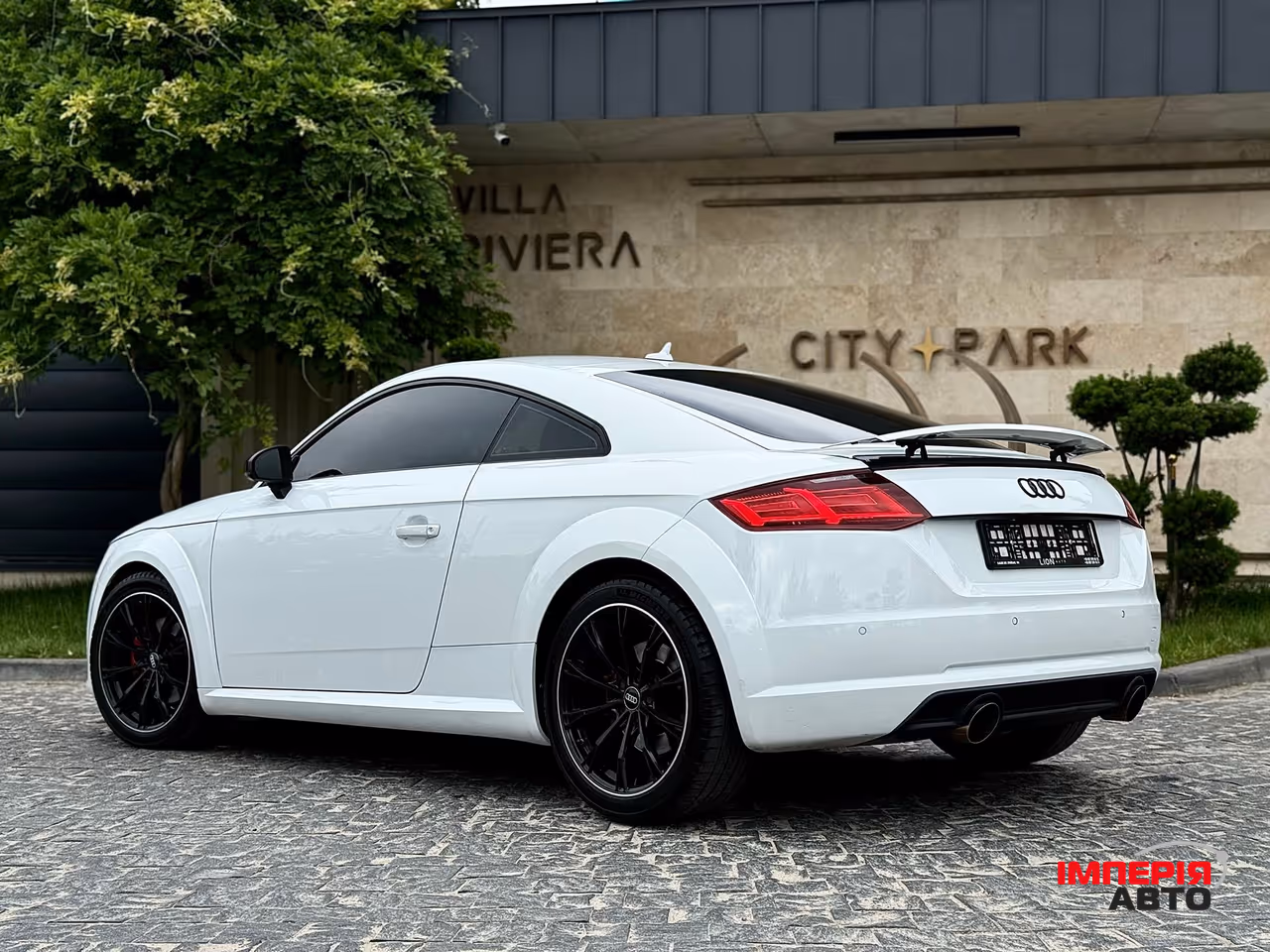 Audi TT - фото 18