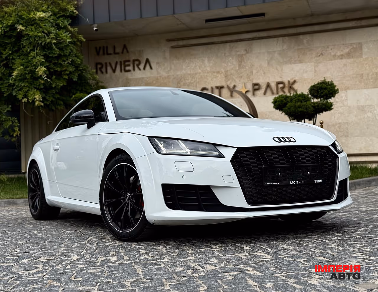 Audi TT - фото 1