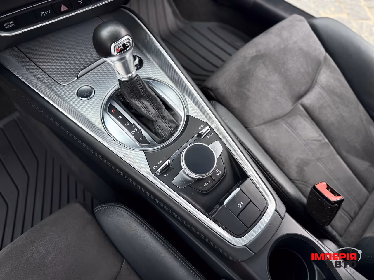 Audi TT - фото 39