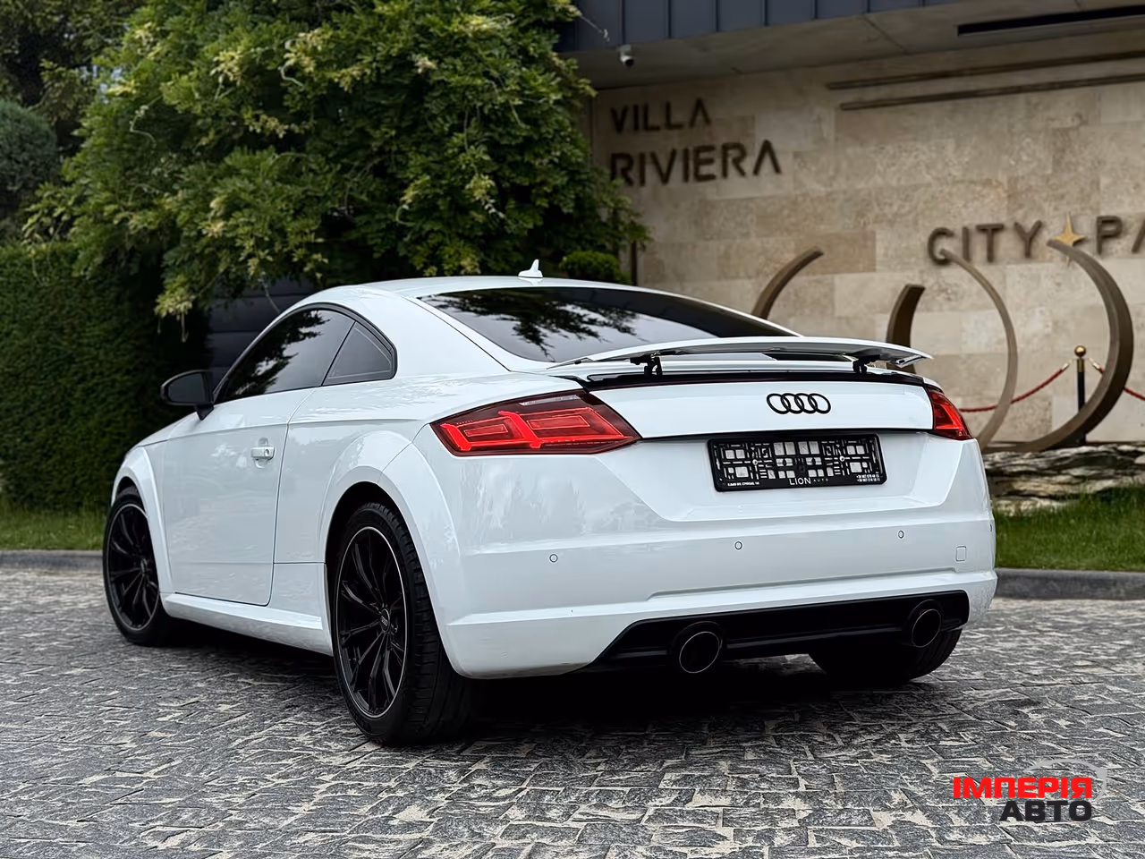Audi TT - фото 17