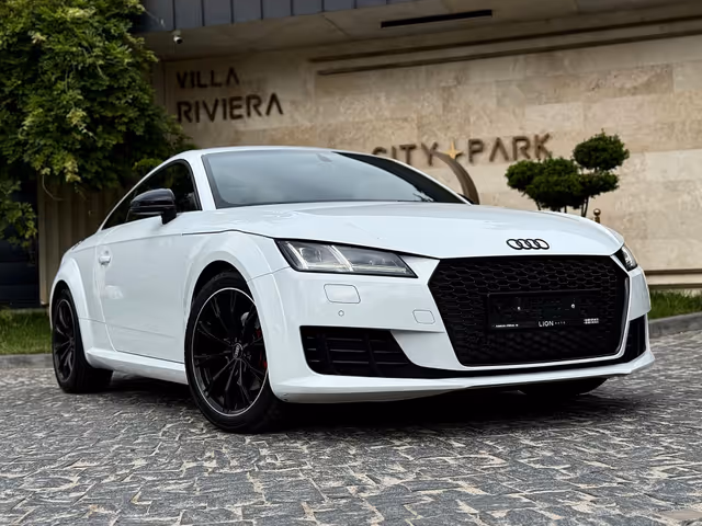 Audi TT - фото 1