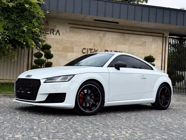 Audi TT - фото 5