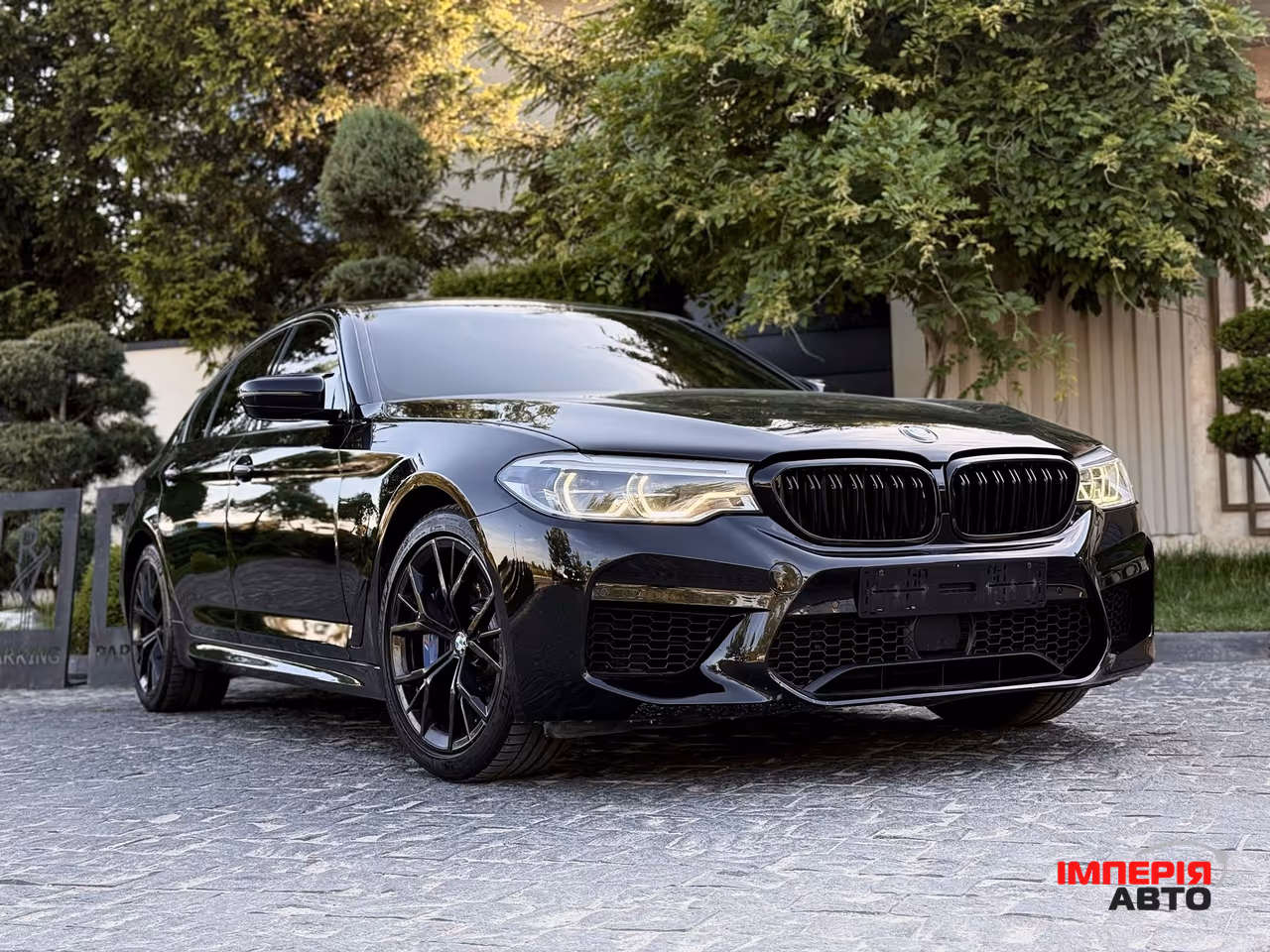 BMW 5 серії - фото 1