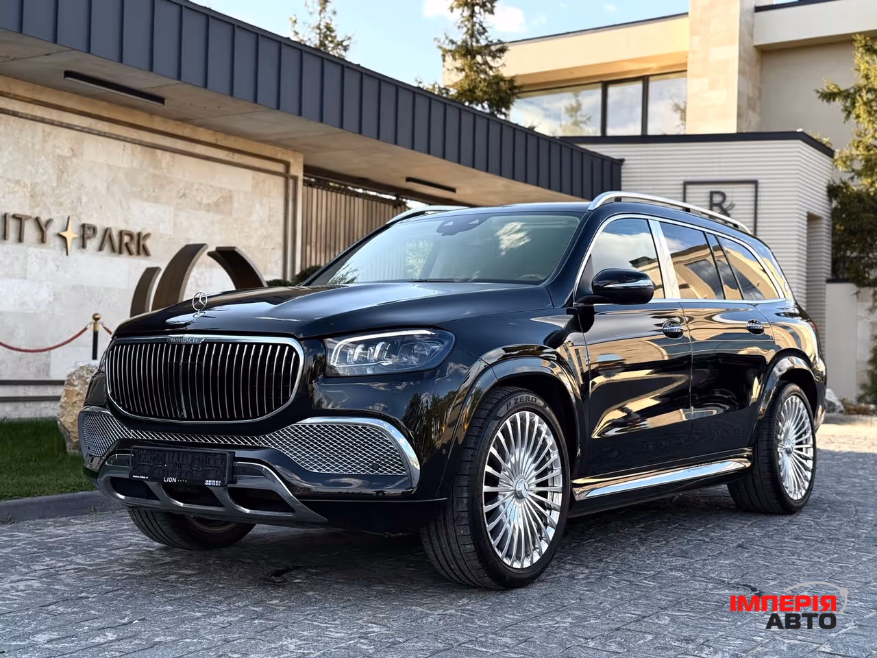 Mercedes-Benz Maybach GLS - фото 12