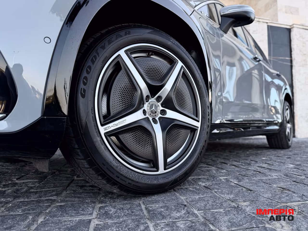 Mercedes-Benz EQS - фото 7