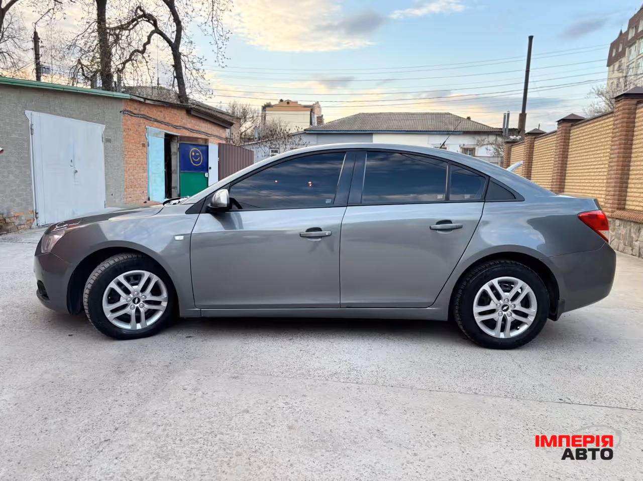 Chevrolet Cruze - фото 7