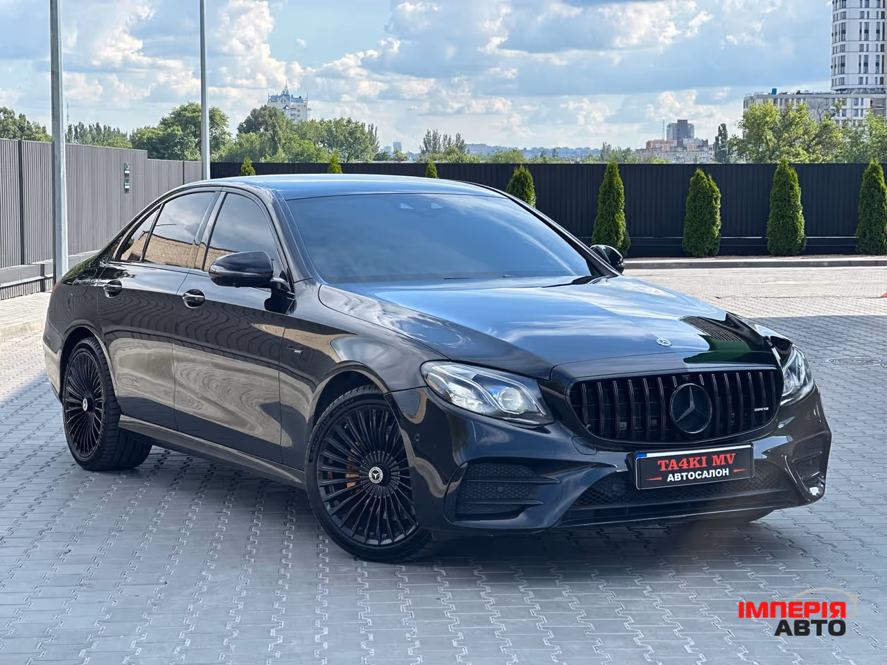 Mercedes-Benz E-Класс AMG - фото 6