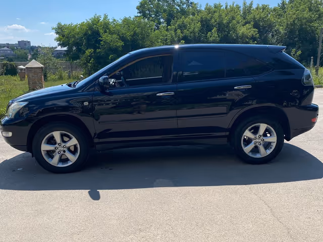 Lexus RX - фото 2