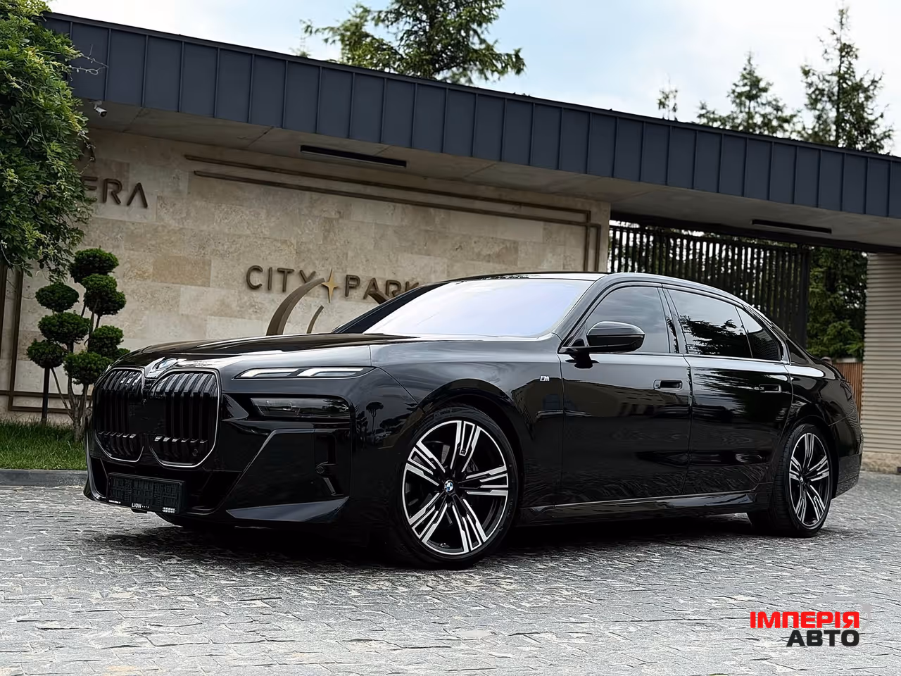 BMW 7 серії - фото 5