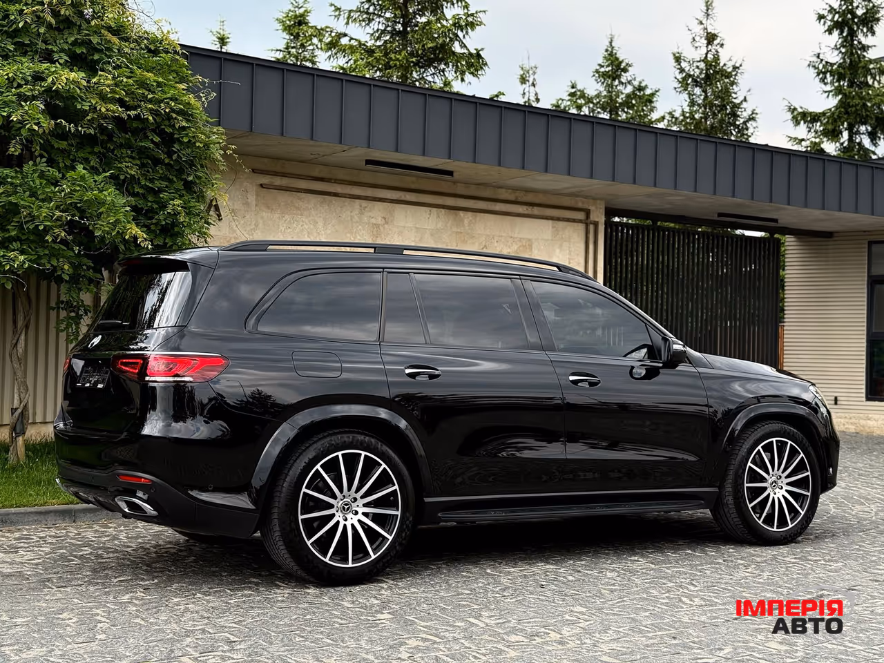 Mercedes-Benz GLS - фото 22