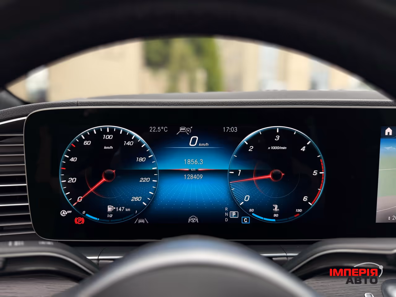 Mercedes-Benz GLS - фото 33
