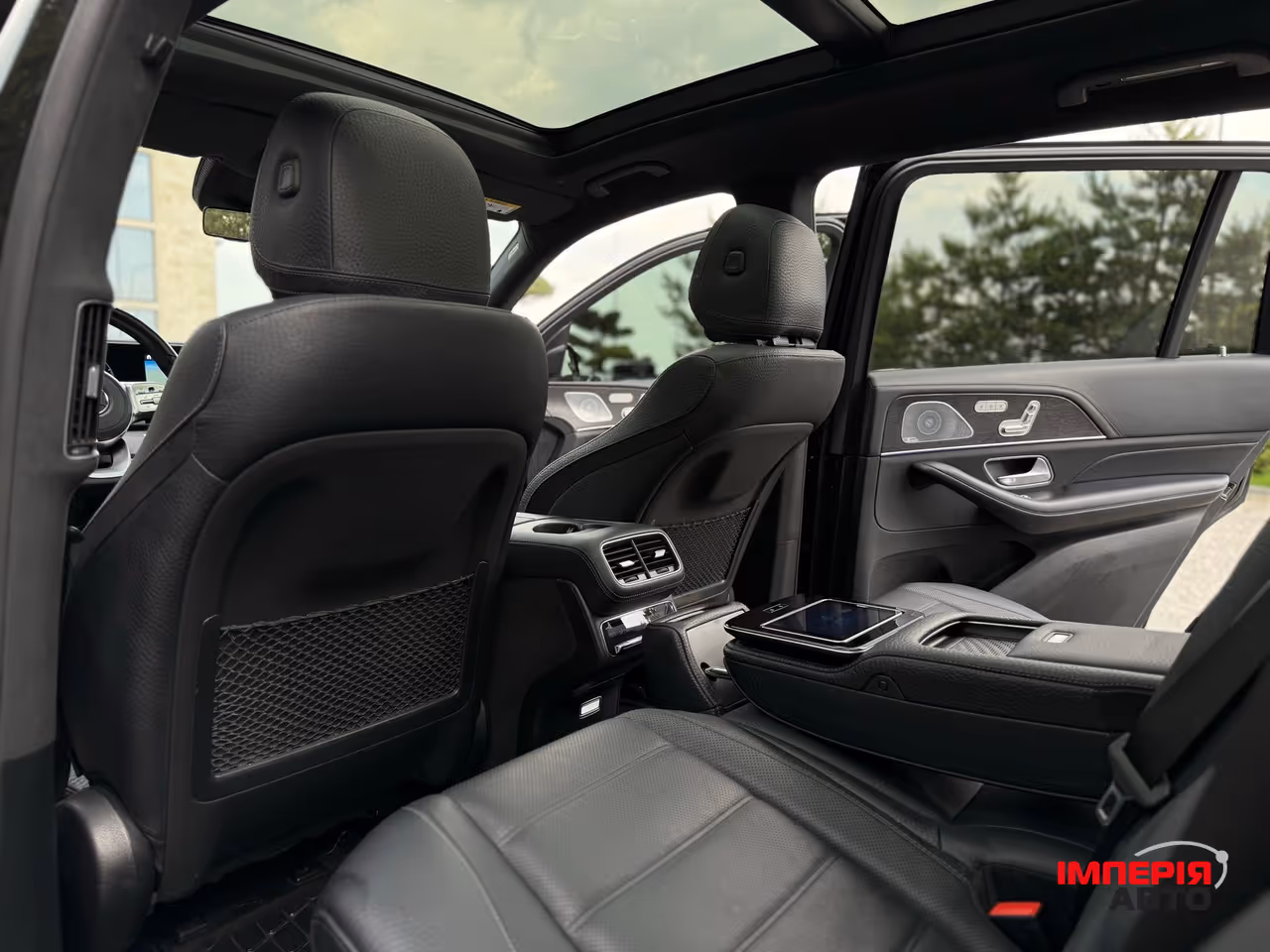 Mercedes-Benz GLS - фото 55