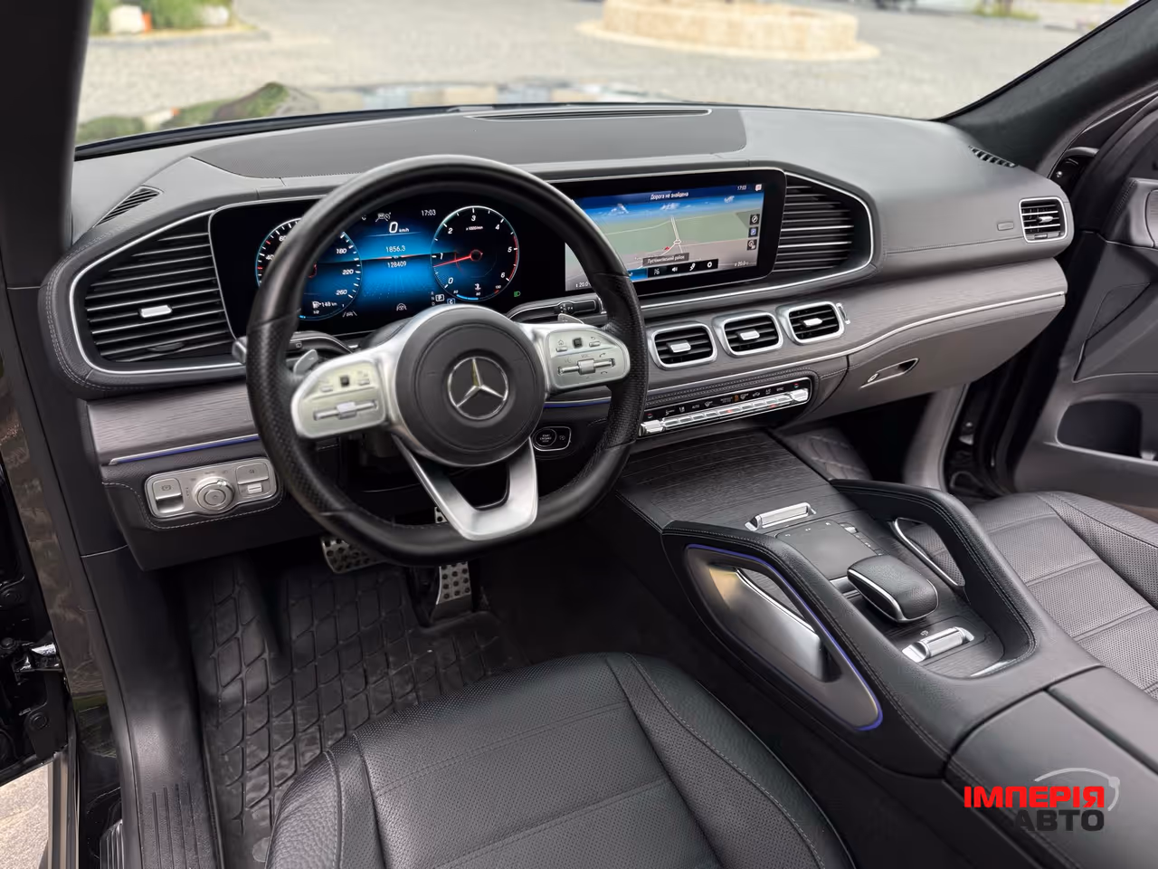 Mercedes-Benz GLS - фото 30