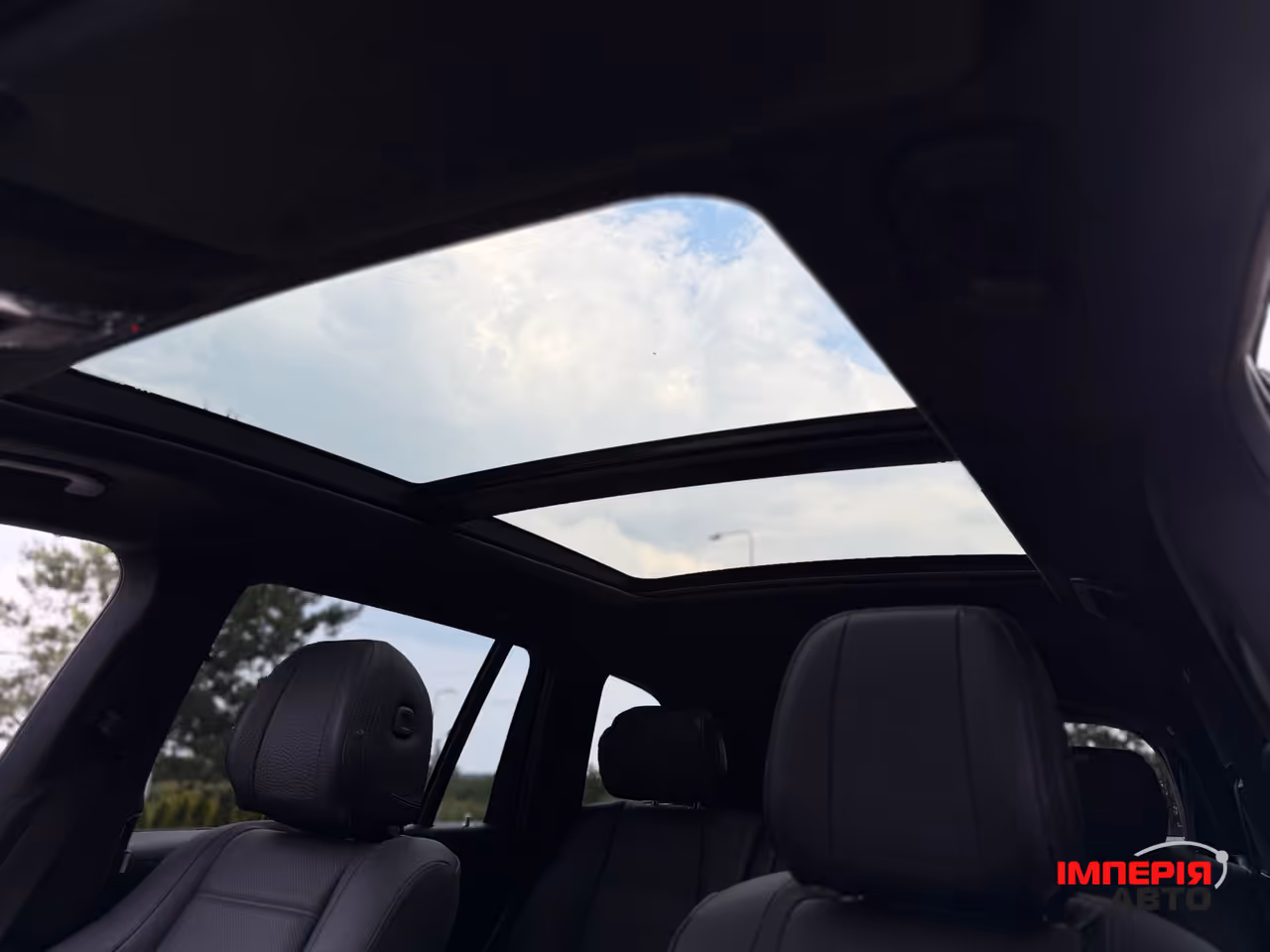 Mercedes-Benz GLS - фото 28