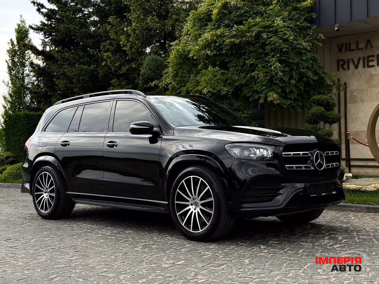 Mercedes-Benz GLS - фото 24