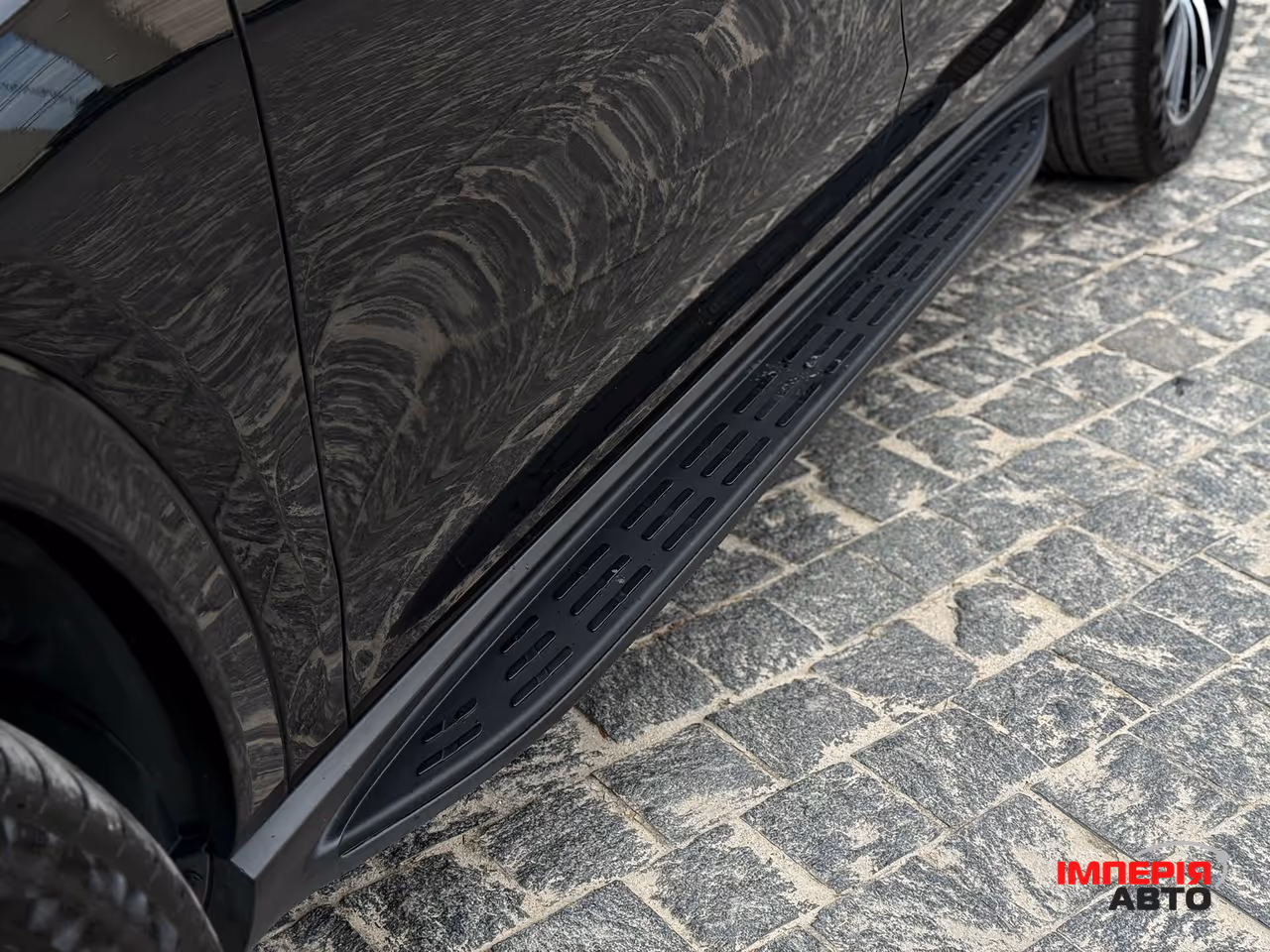 Mercedes-Benz GLS - фото 9