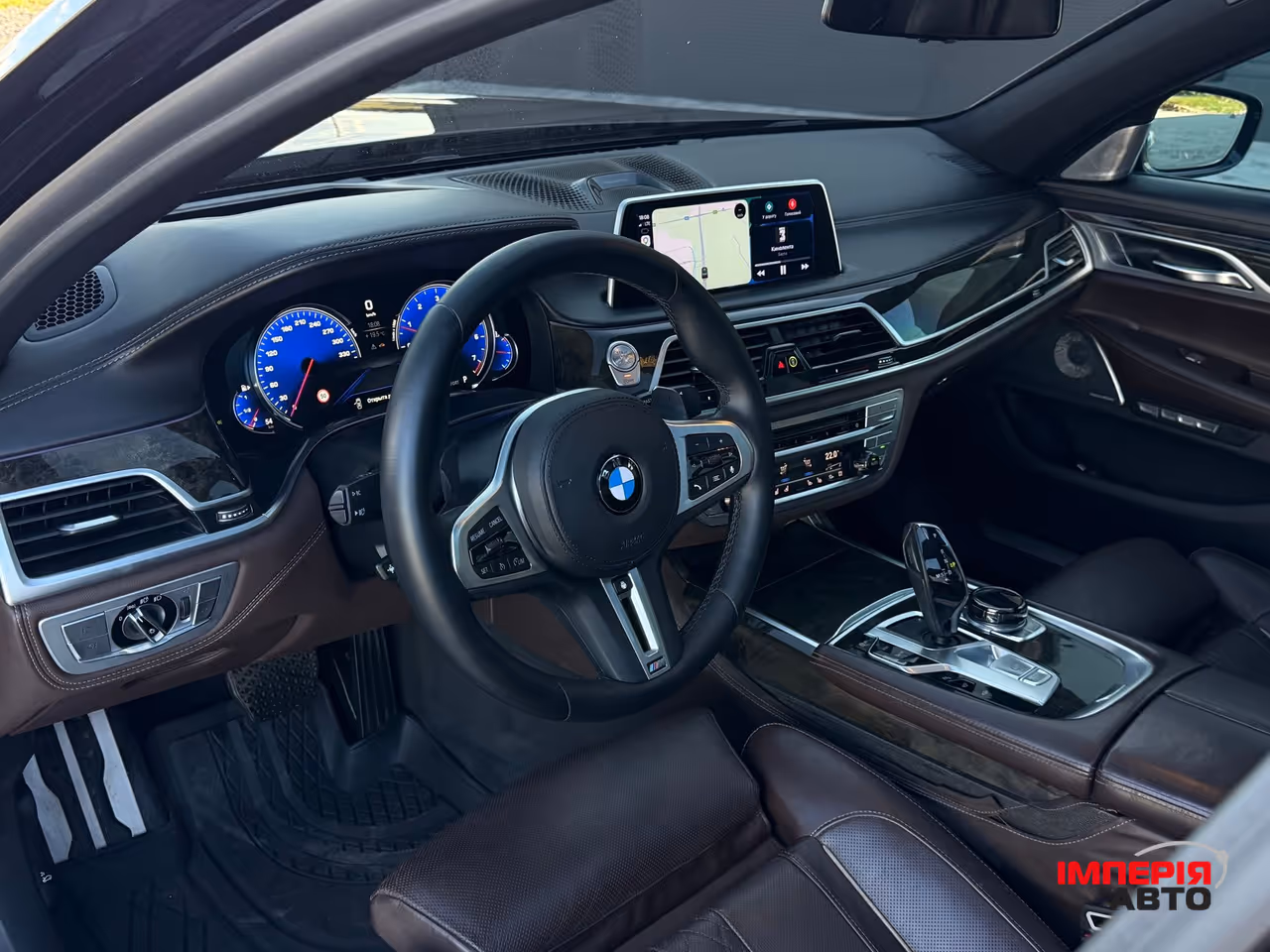 BMW 7 серії - фото 12