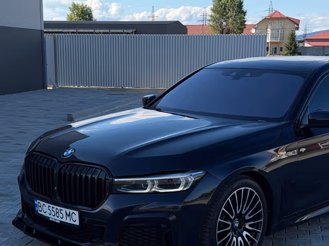 BMW 7 серії - фото 4