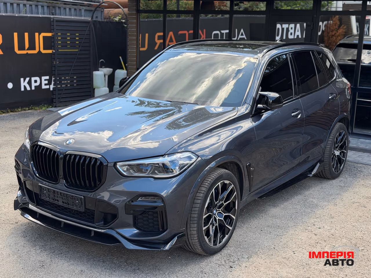 BMW X5 - фото 6