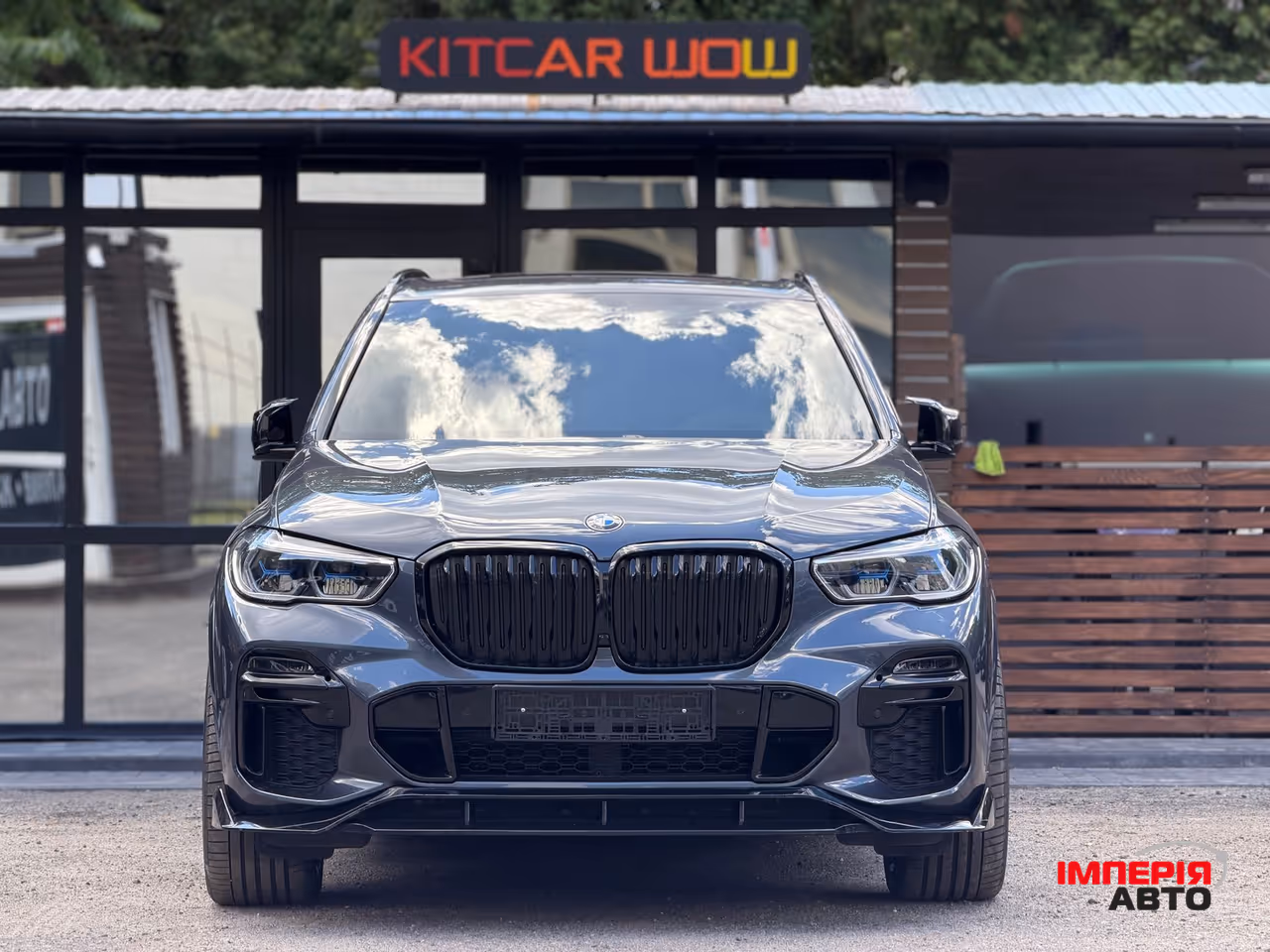 BMW X5 - фото 1