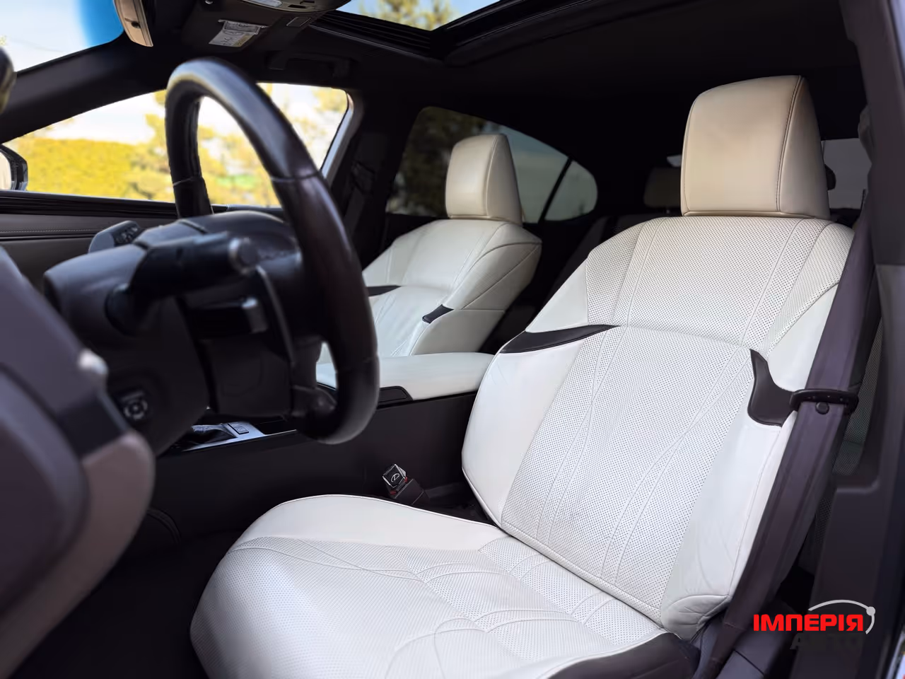 Lexus ES - фото 25