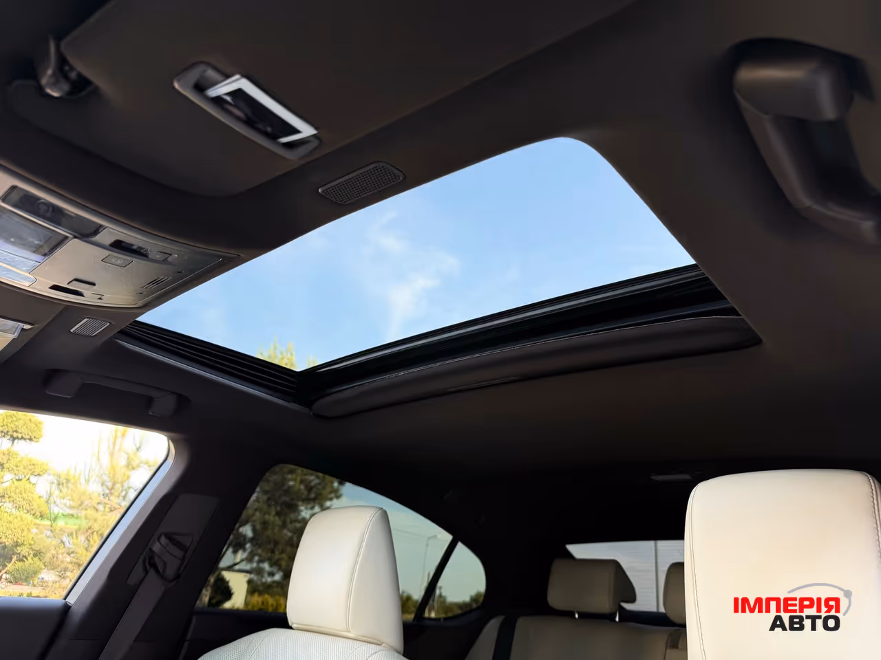 Lexus ES - фото 26